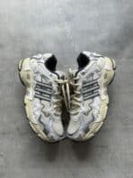 Adidas x Bad Bunny Response CL "White" sneakers - Image 2